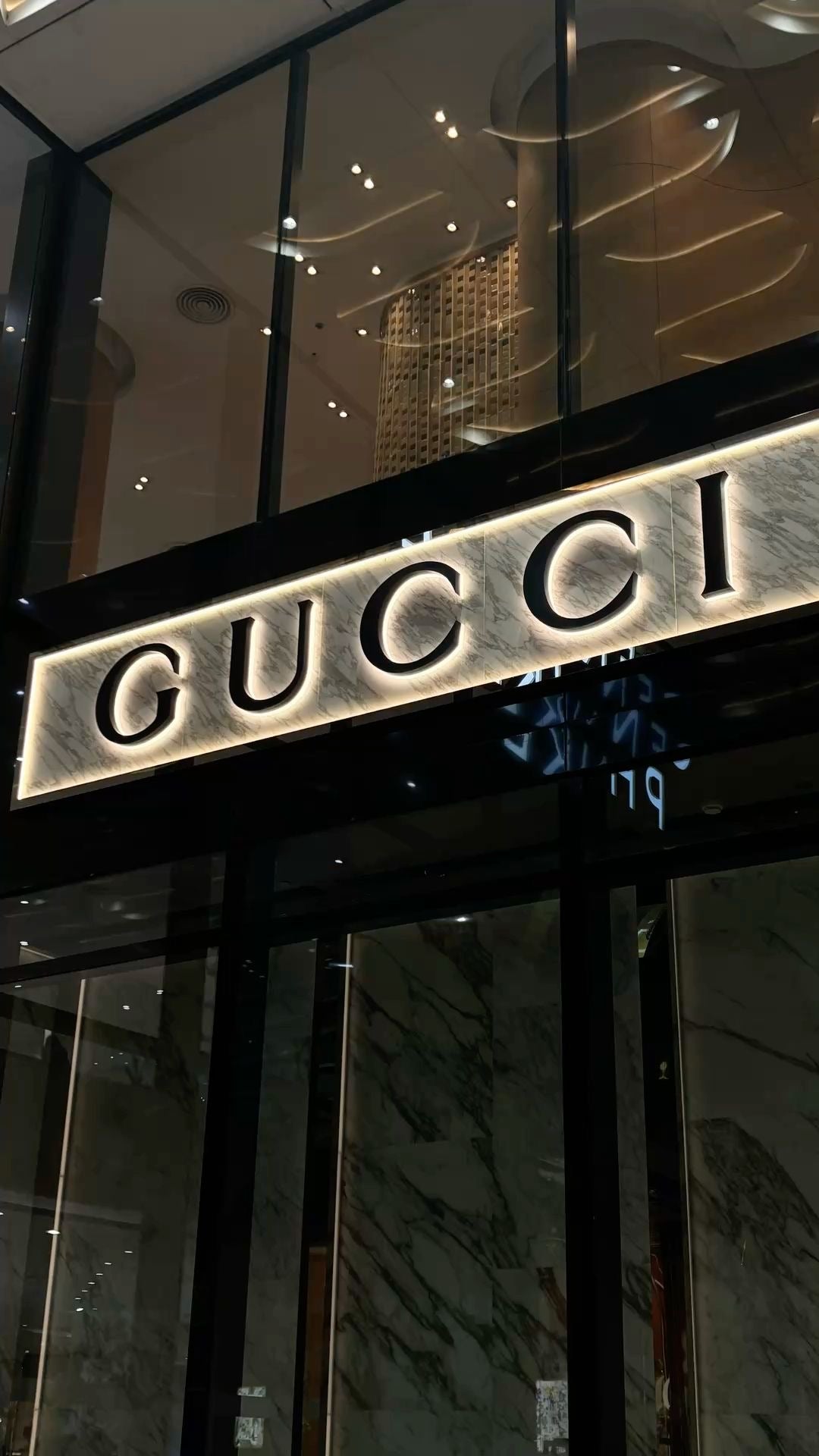 Gu*ci