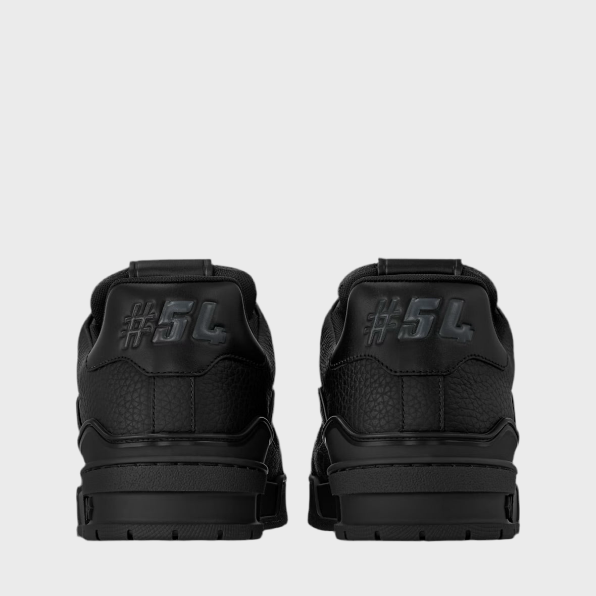 Lv Trainer