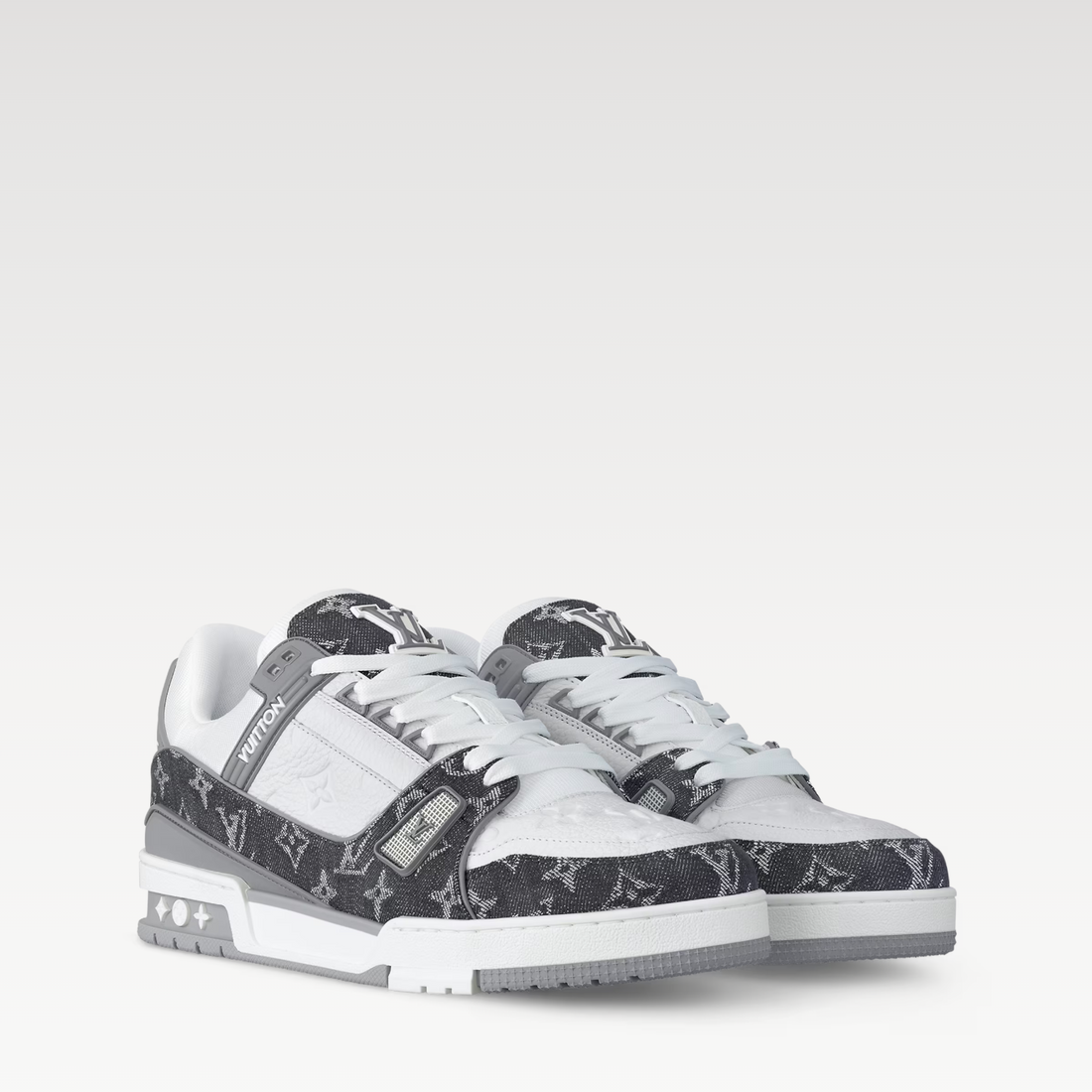 LV - TRAINERS